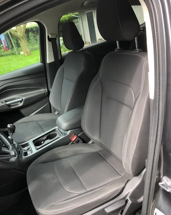 Ford Kuga cena 59900 przebieg: 85000, rok produkcji 2019 z Miłosław małe 232